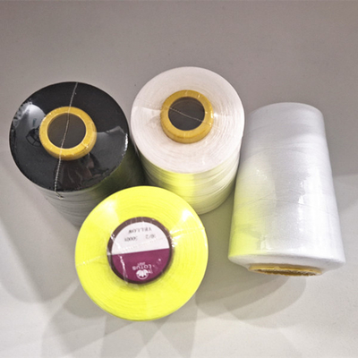 Tkt 80 60 Ne 40/2 50/2 60/2 গার্মেন্টস আনুষাঙ্গিক স্পনড পলিস্টার গার্ন 100% পলিস্টার রঙিন