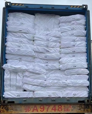 উচ্চ দৃঢ়তা 30/2 কাঁচা হোয়াইট100% পলিস্টার স্পুন সেলাইয়ের যন্ত্র সস্তা দাম সহ
